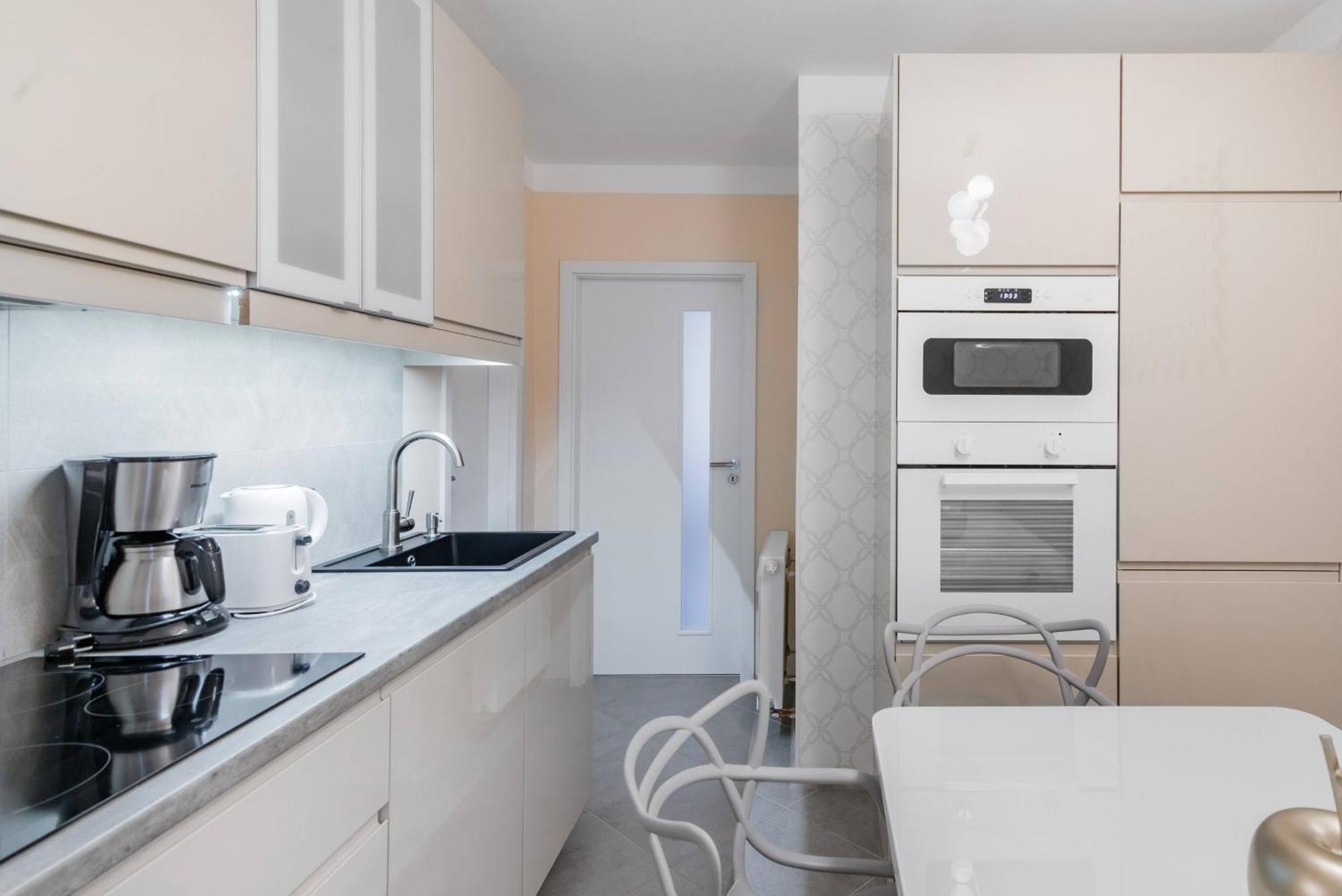Pastel Art Deco 3Bdr Ruterra Apt Prague Extérieur photo
